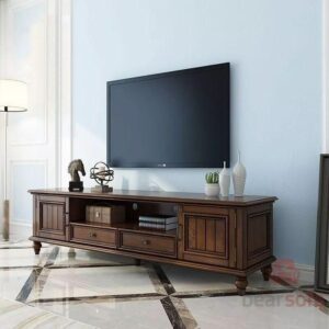 میز تلویزیون مدل اقاقیا AVI-TVT049 میز تلویزیون مدل اقاقیا با روکش چوب طبیعی  ترکیبی بی‌نظیر از طراحی مدرن، کیفیت ساخت بالا و زیبایی طبیعی است. این میز تلویزیون با متریال MDF ضد خش و ضد رطوبت، دوام و مقاومت فوق‌العاده‌ای در برابر عوامل محیطی دارد و برای استفاده طولانی‌مدت در فضای نشیمن طراحی شده است. رنگ سوپر مات بدنه جلوه‌ای مینیمال و شیک به محیط می‌بخشد و صفحه‌ی رویی با روکش چوب طبیعی، حس گرم و دلنشین چوب را به دکوراسیون شما اضافه می‌کند. یراق‌آلات فلزی درجه یک خارجی، عملکرد روان و بی‌صدا را برای کشوها و درب‌ها تضمین می‌کند. میز تلویزیون مدل اقاقیا در ابعاد متنوع ۱۴۰، ۱۶۰، ۱۸۰، ۲۰۰ و ۲۲۰ سانتی‌متر قابل سفارش است و به‌راحتی با اندازه‌ی میز تلویزیون و فضای داخلی شما هماهنگ می‌شود. طراحی ساده و کاربردی این محصول، آن را به انتخابی مناسب برای سبک‌های دکوراسیون مدرن، مینیمال و حتی کلاسیک تبدیل کرده است. ترکیب متریال باکیفیت، رنگ مات و روکش چوب طبیعی، مدل اقاقیا را به گزینه‌ای ممتاز برای افرادی تبدیل می‌کند که به زیبایی، عملکرد و دوام اهمیت می‌دهند. ویژگی‌های کلیدی مدل اقاقیا با روکش چوب طبیعی متریال MDF ضد خش و ضد رطوبت صفحه‌ی رویی با روکش چوب طبیعی رنگ سوپر مات با جلوه‌ی مدرن و خاص یراق‌آلات فلزی درجه یک خارجی مستحکم طراحی مینیمال و شیک ابعاد قابل سفارش از ۱۴۰ تا ۲۲۰ سانتی‌متر می باشد مناسب برای دکوراسیون‌های مدرن هماهنگی آسان با سایر مبلمان مقاوم در برابر رطوبت و ضربه مناسب برای تلویزیون‌های مختلف مزایای میز تلویزیون مدل اقاقیا با روکش چوب طبیعی افزایش زیبایی بصری فضای نشیمن دوام بالا در برابر عوامل محیطی عملکرد روان کشوها و درب‌ها حس طبیعی و گرم چوب سهولت در نظافت و نگهداری انتخابی اقتصادی و باکیفیت قابلیت سفارشی‌سازی ابعاد طراحی ارگونومیک و کاربردی مناسب برای سبک زندگی مدرن ترکیب زیبایی و عملکرد